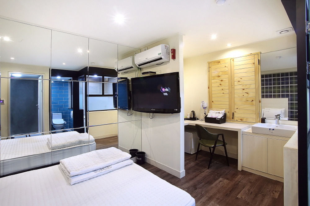Songjeong Im Hotel Пусан Екстериор снимка