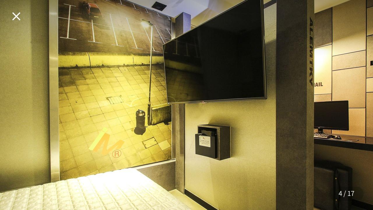 Songjeong Im Hotel Пусан Екстериор снимка